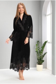 Красивый велюровый халат с кружевной отделкой  в черном цвете
