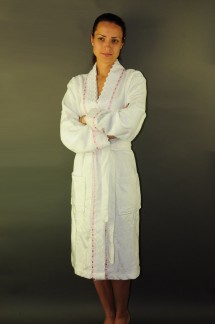 Халат махровый из бамбука с полотенцем в белом цвете