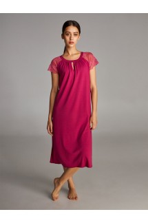 Женская сорочка ягодного цвета из мягкого трикотажа с вырезом на груди