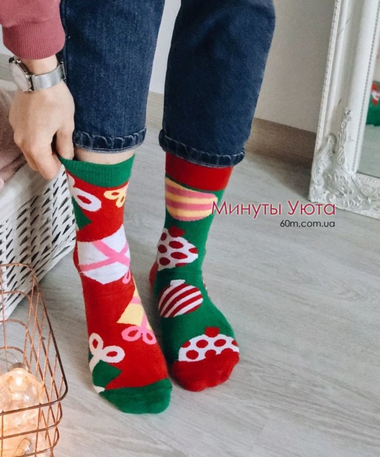 Новогодние носки с подарочками и елочными шарами Sammy Icon