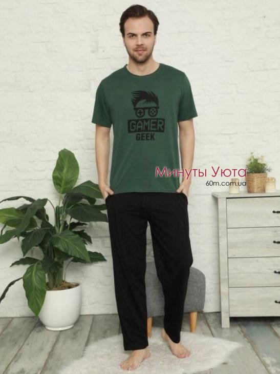 Мужская трикотажная пижам зелено-черного цвета с принтом 
