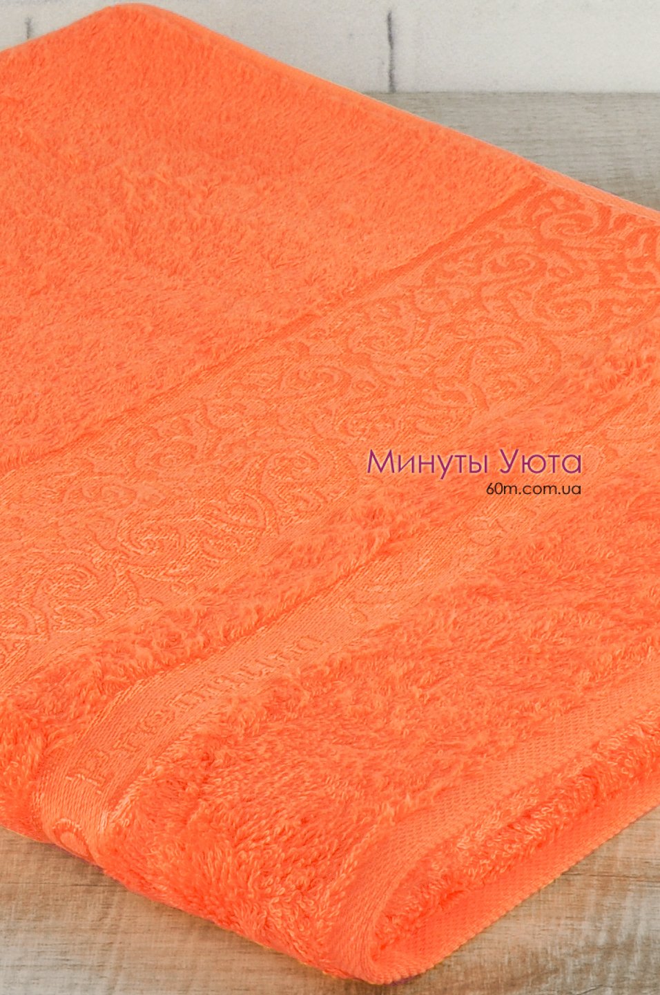 Бамбуковое полотенце для лица в оранжевом цвете 